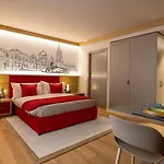 Отель Lorentes 3*